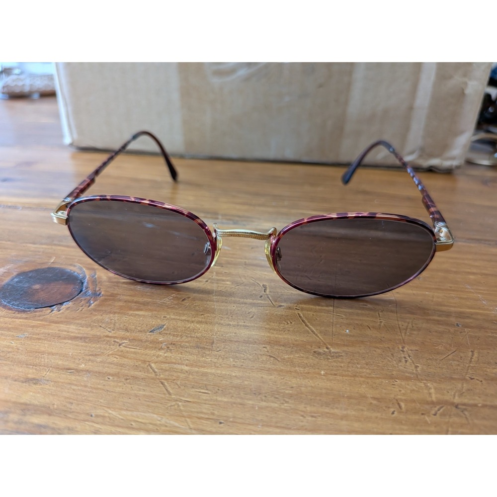 Giorgio Armani 193 721 Vintage Oval Tortoise Gold Frames Italy 50-20 135